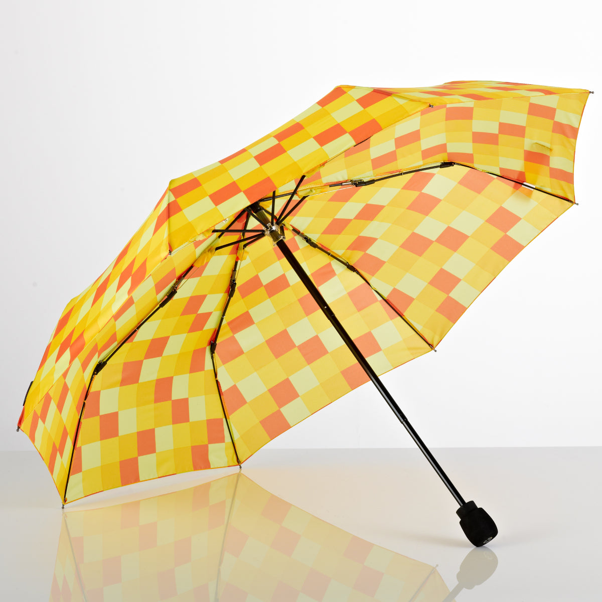 Light Trek Trekking Umbrella – Ultra-Lightweight, Compact & Durable Manual Umbrella with Glass Fibre Frame for Reliable Hiking Rain and Sun Protection